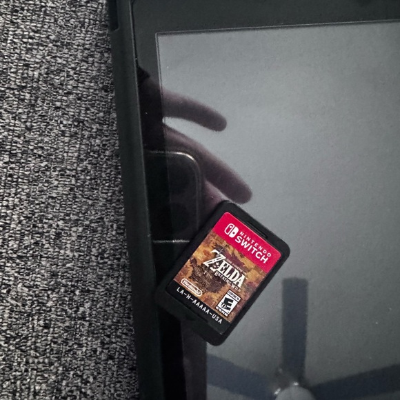 Nintendo switch - Picture 3 of 3